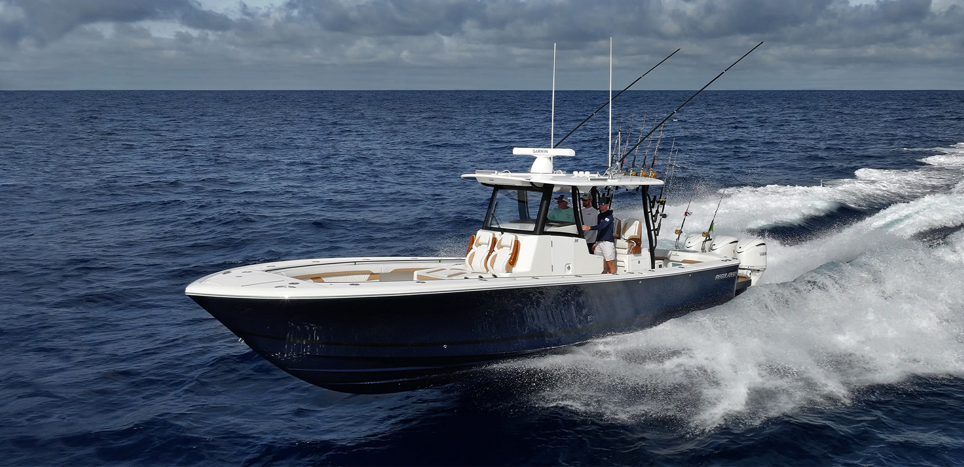 Regulator 35 Running Shot